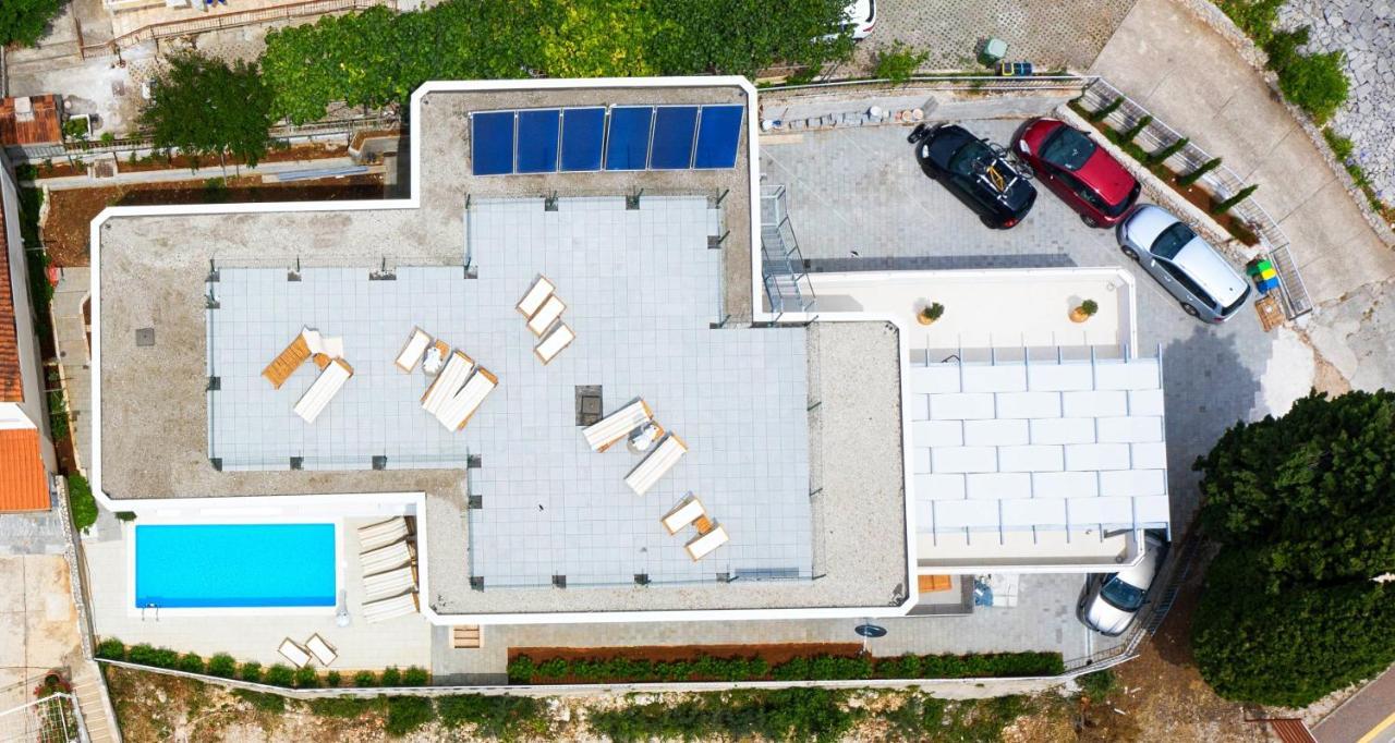 פרימוסטן Sun Apartments מראה חיצוני תמונה